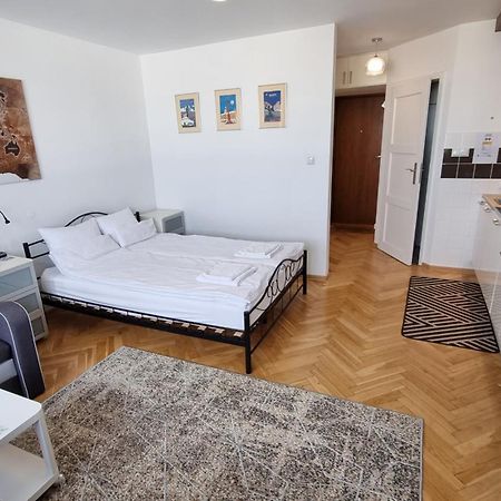 Like Home Flat B Varsó Kültér fotó