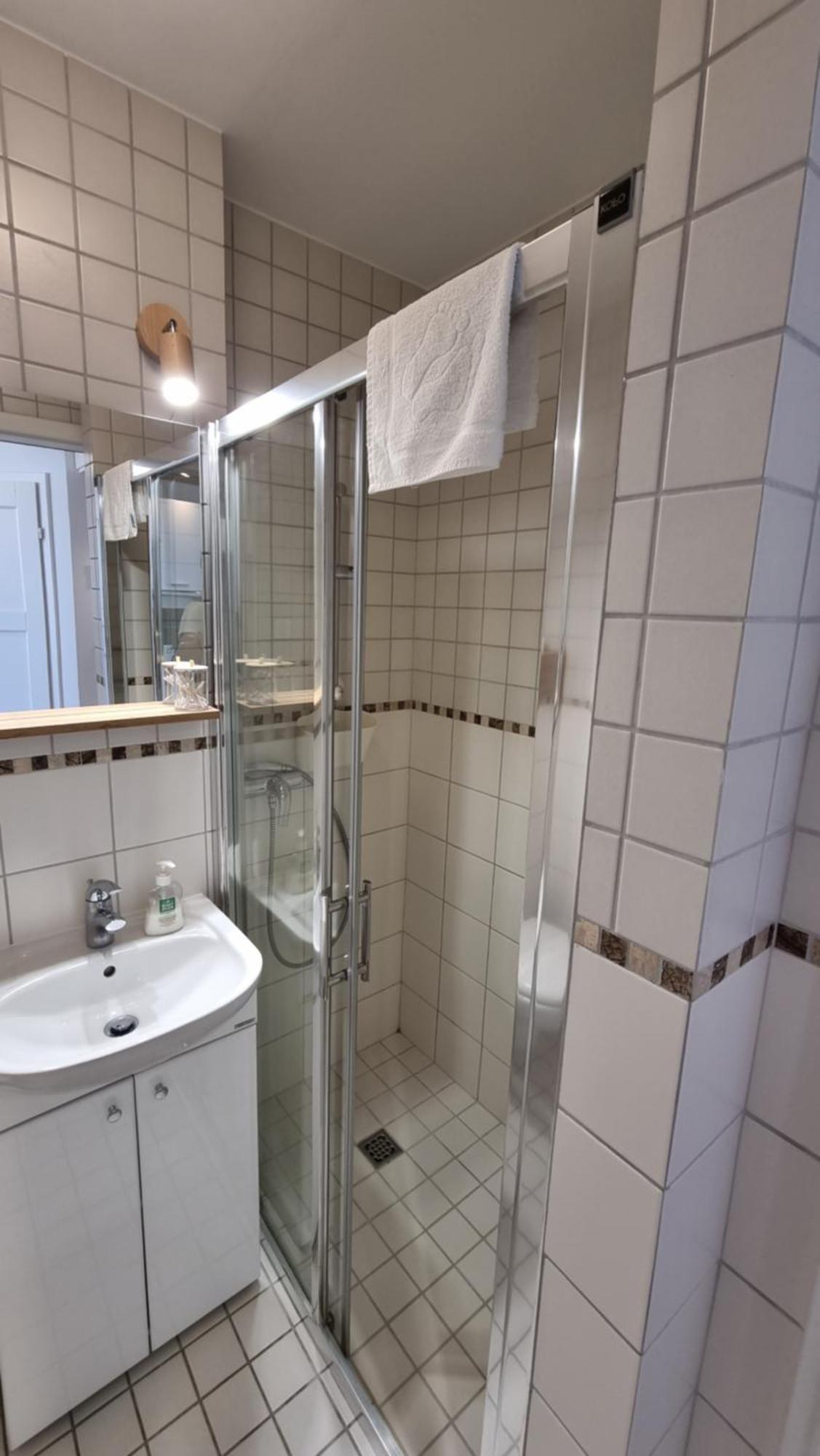 Like Home Flat B Varsó Kültér fotó