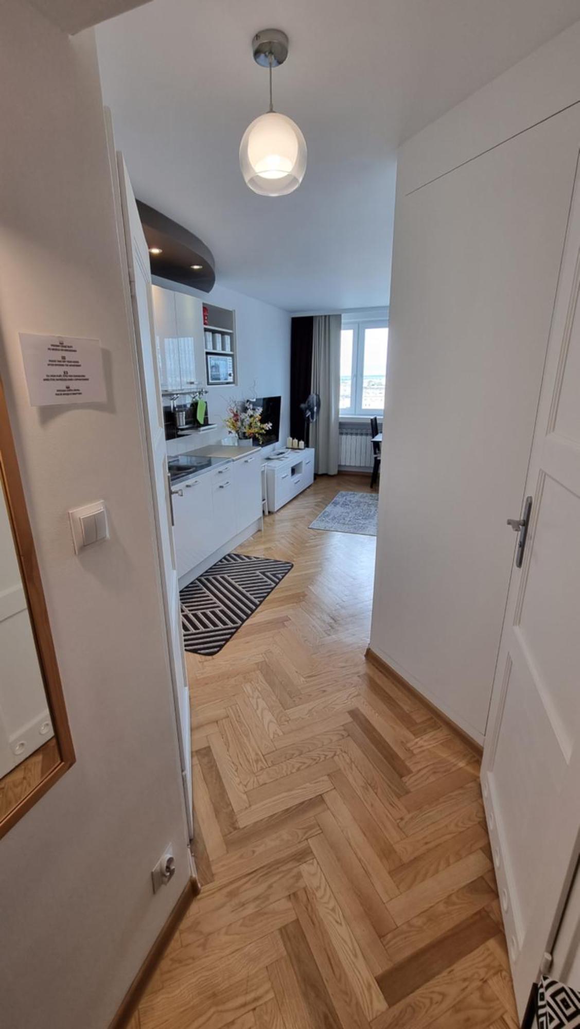 Like Home Flat B Varsó Kültér fotó